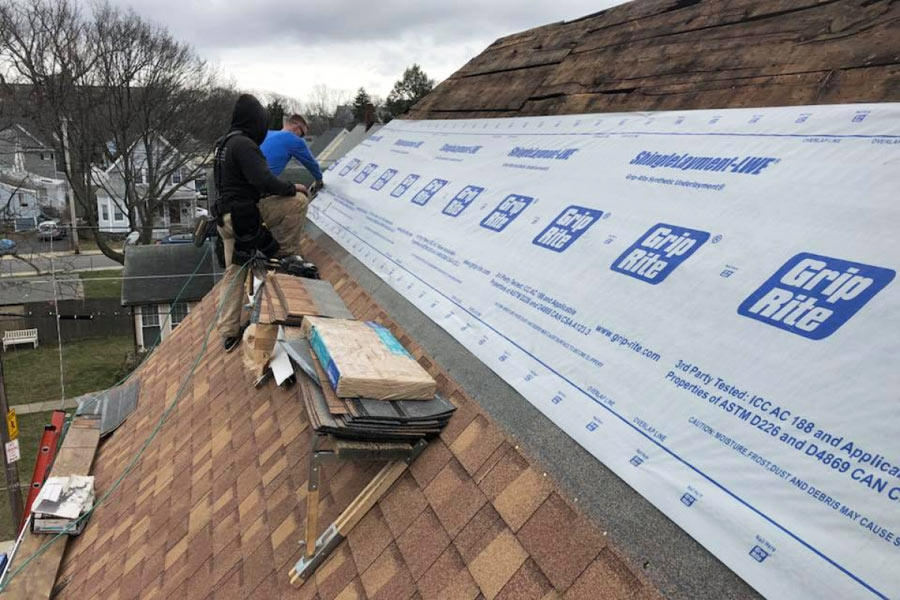 roof repair contractors